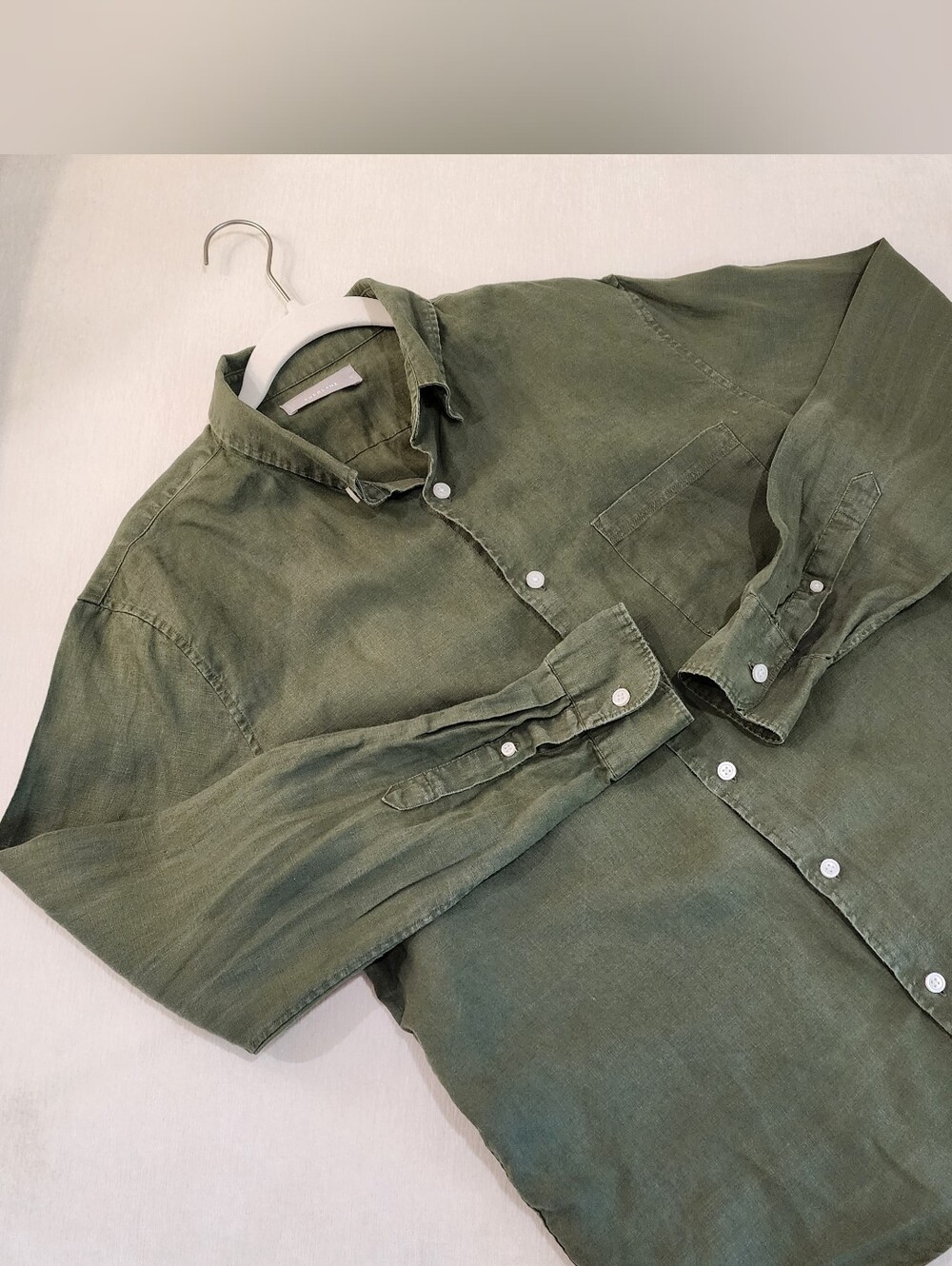 Everlane Olive Green Linen Button-Down Shirt